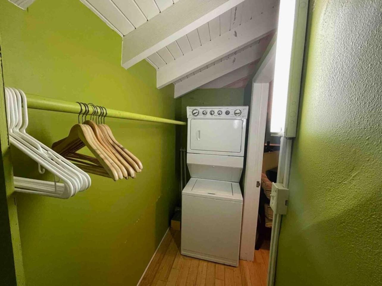 Вілла Harbor View 2Bed 1Bath Loft In Downtown Red Hook! East End  Екстер'єр фото