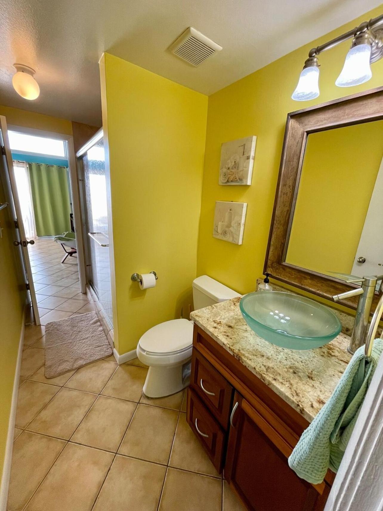 Вілла Harbor View 2Bed 1Bath Loft In Downtown Red Hook! East End  Екстер'єр фото